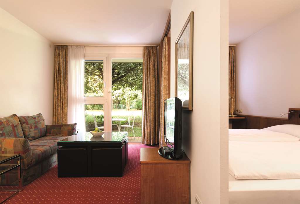 Derag Livinghotel Appartements Johann Wolfgang Frankfurt am Main Zimmer foto