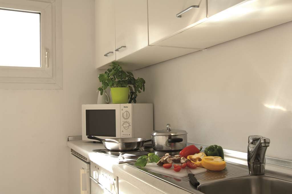 Derag Livinghotel Appartements Johann Wolfgang Frankfurt am Main Zimmer foto